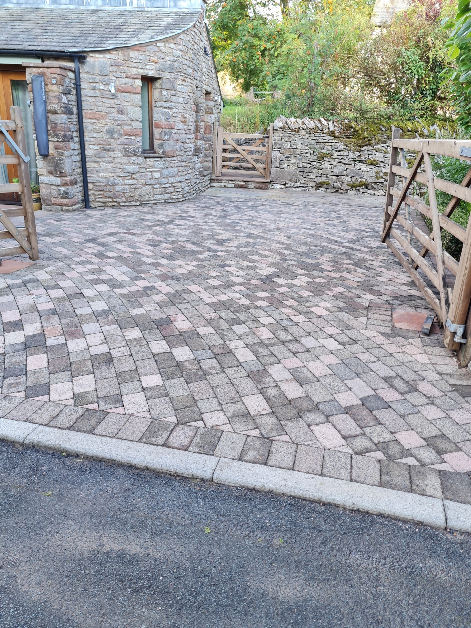 Aqua Clean Cumbria Carpet Upholstery Window Cleaning Appleby, Kirkby